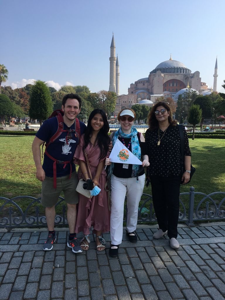 She Tour knows where to go in İstanbul🧿❤️🇹🇷