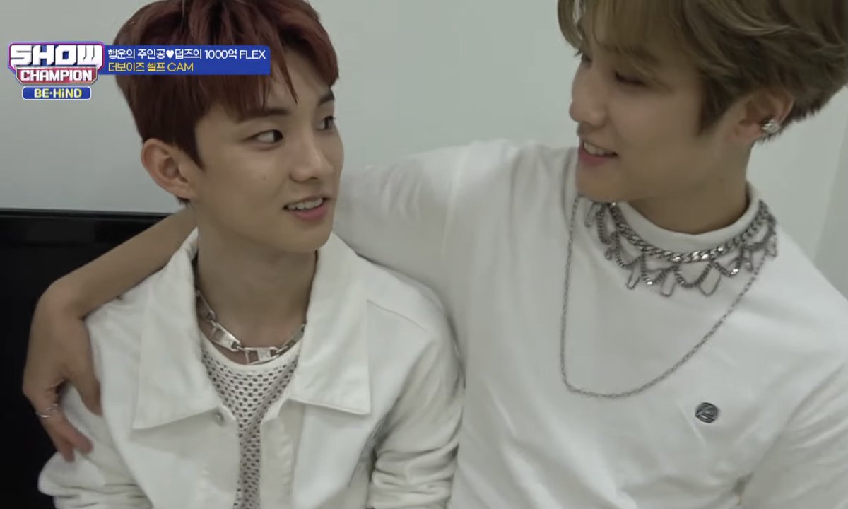 Q tweet media
