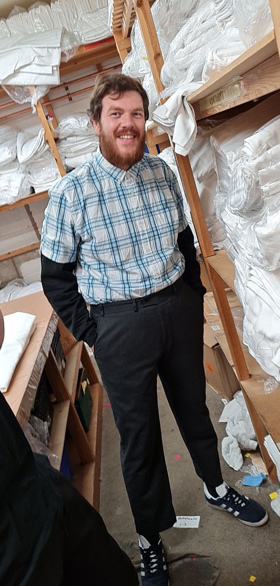 Danielkearsley5's tweet image. #promotion
Looking all smart for the office party tonight #skyrmesoffice #officeparty