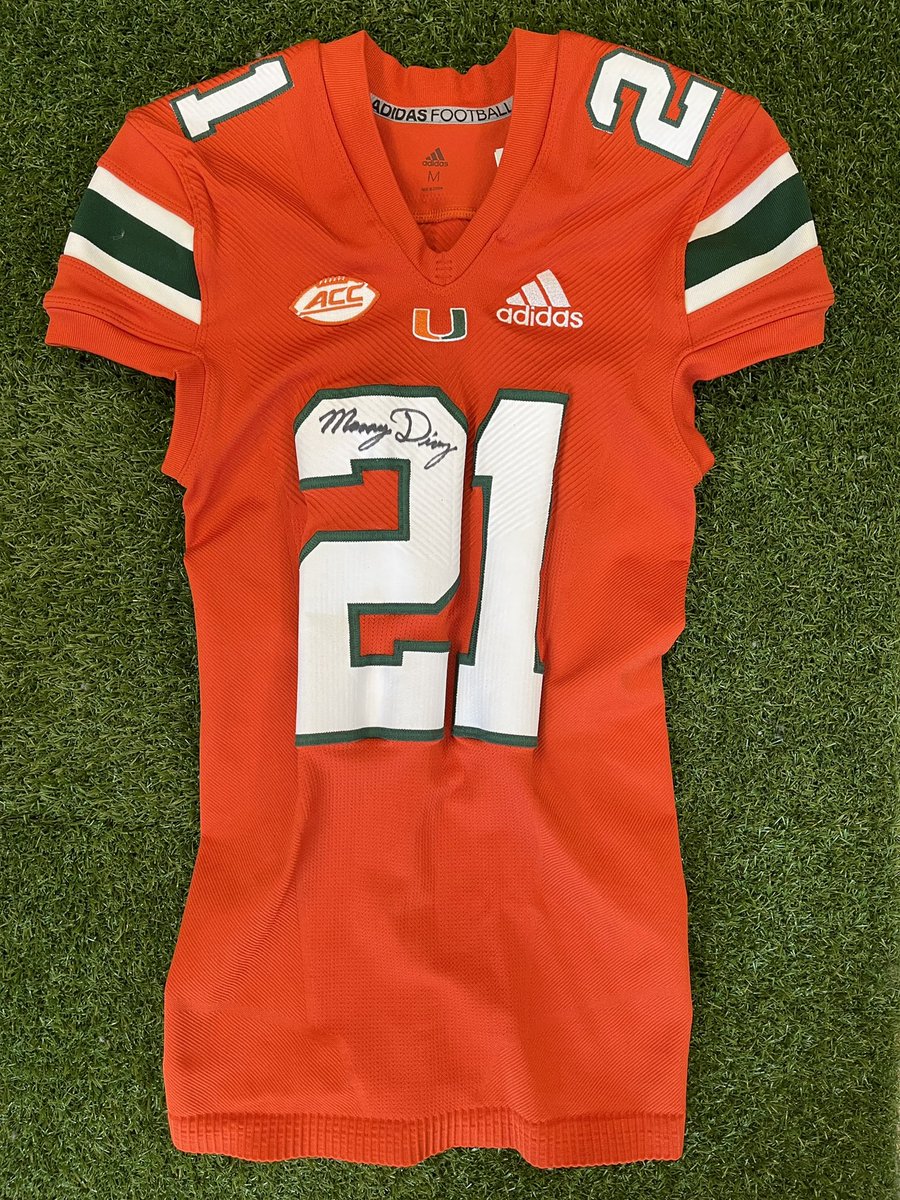 CFAPeachBowl's tweet photo. 🚨 @Coach_MannyDiaz SIGNED @CanesFootball JERSEY GIVEAWAY ALERT 🚨

Like &amp; Retweet this tweet for your chance to win - must be following us to be considered.. GOOD LUCK! 🤞 https://t.co/Lu9D6Zlk5K