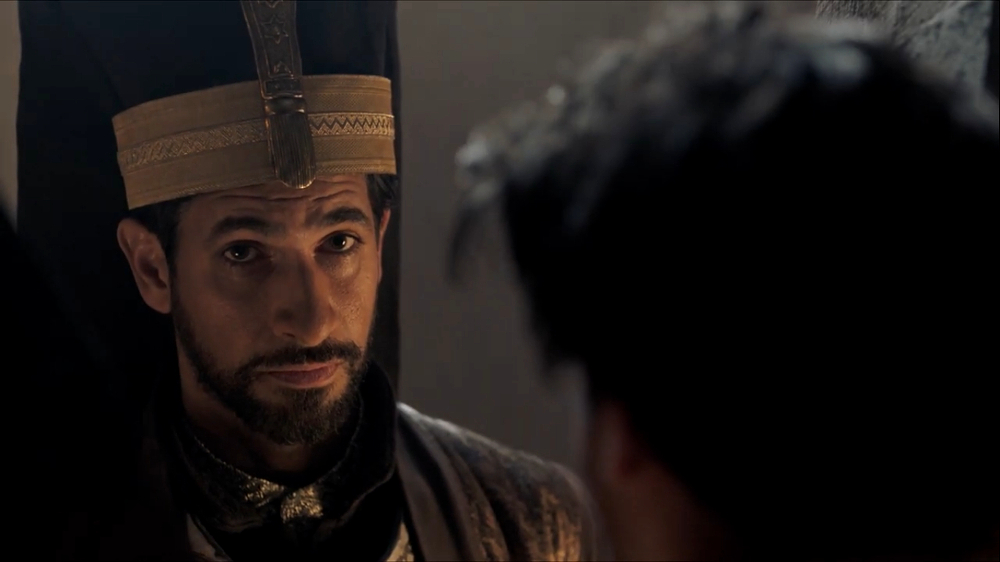 razajaffreyfans's tweet photo. POTD: From the #CliffsOfFreedom trailer. Looking forward to posting some shots from the actual movie soon! #razajaffrey #dailyraza https://t.co/tgqvg5a6Wb
