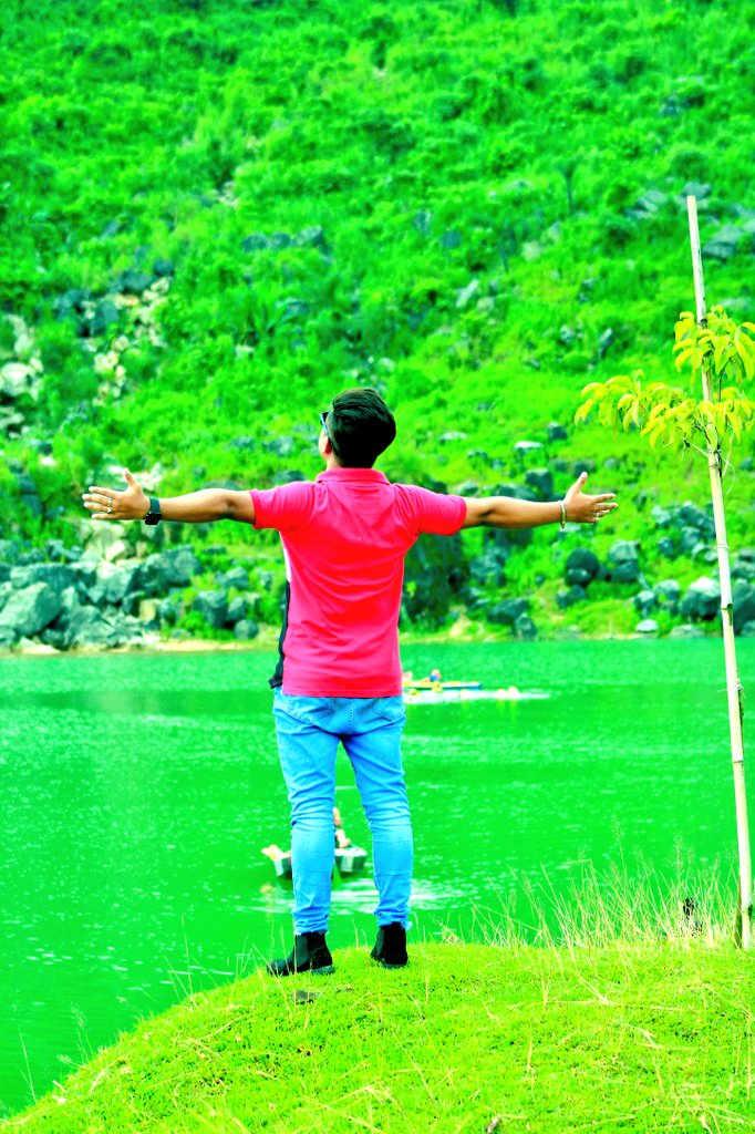 RubelHk's tweet image. - I'm not really good.
  - I'm just pretending to be good ..