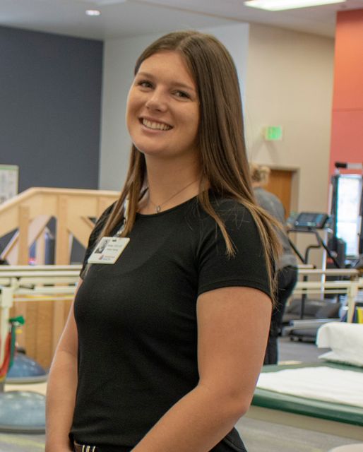BatesvilleCorp's tweet photo. BCSC would like to thank Margaret Mary Health for athletic trainer Amber Roszell. She provides sports medicine services &amp; event coverage for BHS. As a certified athletic trainer, she provides care for athletic injuries, leads injury prevention &amp; concussion management programs. https://t.co/r2QQXSXraz