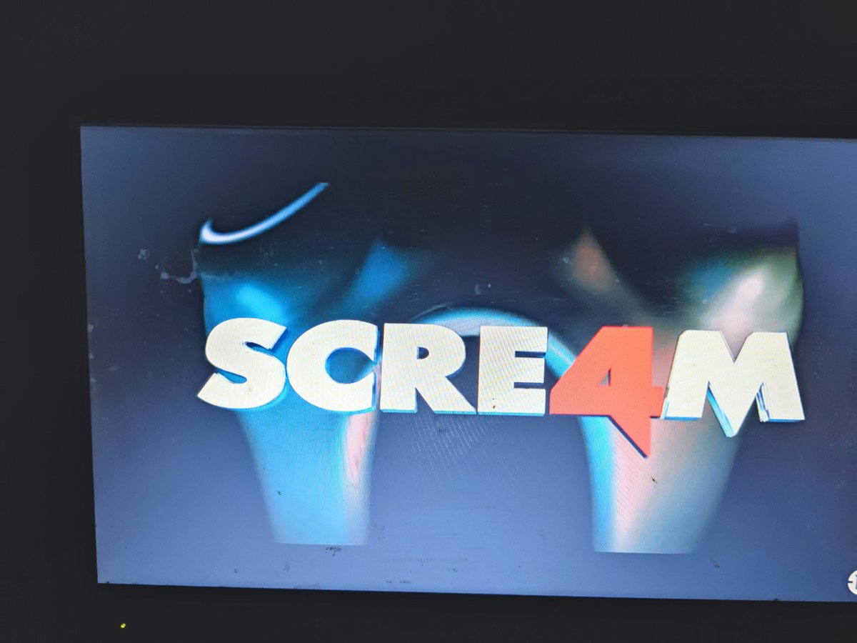 FD75017's tweet image. while waiting for the 5th opus scream 4 on @M6Groupe  in France a pleasure to see you @CourteneyCox @kevwilliamson