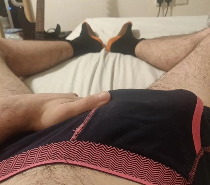 My day be so fine.
And then ....
HORNY ? https://t.co/5Sqh8Y6iqn