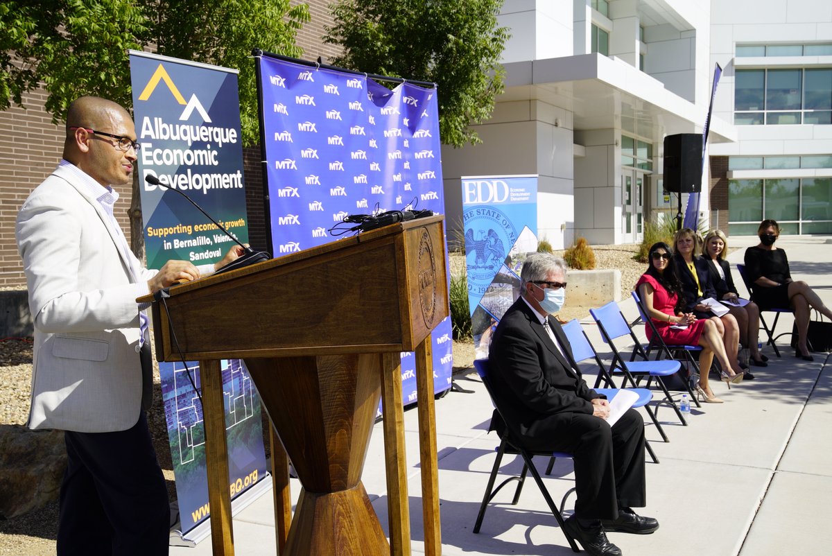 CNMsuncats's tweet photo. CNM is proud to be a part of MTX coming to ABQ!

MTX, a global technology consulting firm, announced plans to create 250 hi-tech jobs over the next 5 years in NM.

MTX will work with CNM and our Deep Dive Coding &amp; Data Science bootcamps in filling some of these positions! https://t.co/6T383fG0Ij
