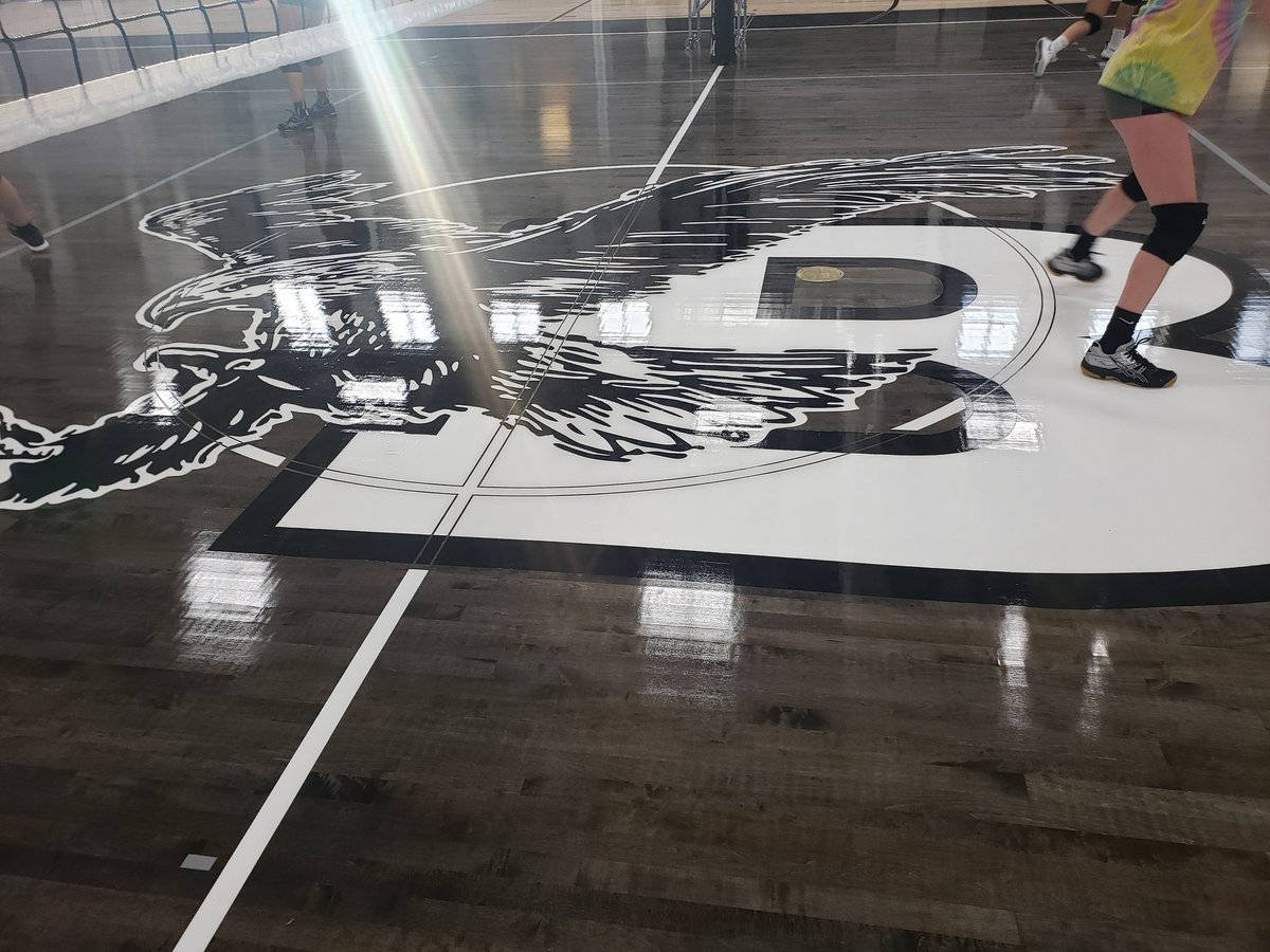 BhamAthletics's tweet image. More from Blackhawk vb; jv &amp;amp; v practice.  Love the "barnwood look" main court