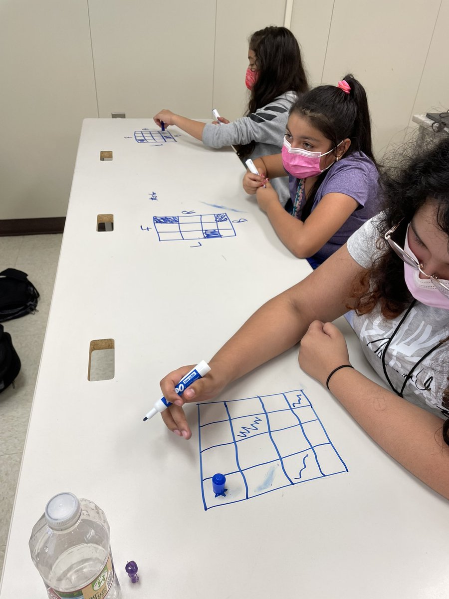 rocks_cs's tweet photo. My favorite lesson-paper programming day 1. Looking at some #StovallSuccess at @StovallMS_AISD @wright_elsa @AldineSTEM @AldineSTEM #codingisfun #coding #paperprogramming https://t.co/gVCFiILON2