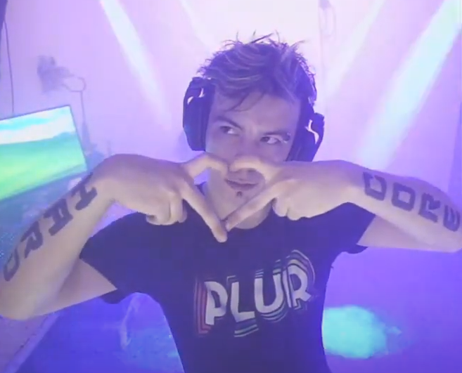 ItsLumiVR (@itslumivr) on Twitter photo YOU GUYS HYPE FOR A WORLD WIDE RAVE RIGHT THERE IN YOUR OWN HOME TONIGHT?!??! I will be live - 12 am CST SEE YA's THERE! #HTID <a href="/teambriskdjs/">TeamBriskDJs</a> #Twitch #DJs YOU GUYS HYPE FOR A WORLD WIDE RAVE RIGHT THERE IN YOUR OWN HOME TONIGHT?!??! I will be live - 12 am CST SEE YA's THERE! #HTID <a href="/teambriskdjs/">TeamBriskDJs</a> #Twitch #DJs