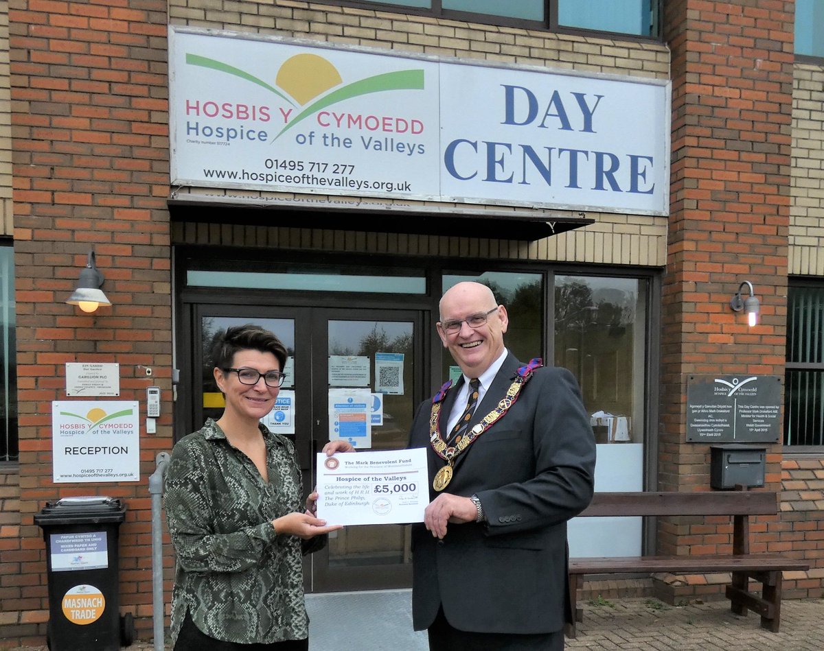 Thanks to the lovely members of the Mark Masons of Monmouth who popped to the Hospice recently to present a cheque for their very generous donation of £5,000! 
Thank you from everyone at the Hospice, this really will make a difference to the patients and families we support.
