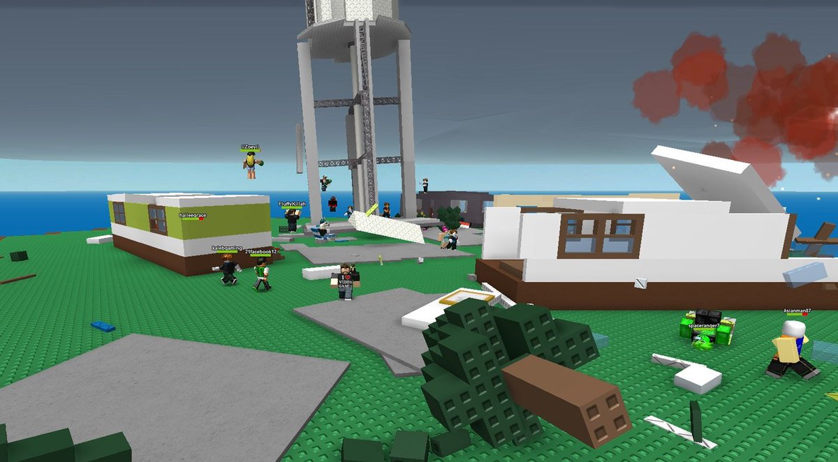 RN_Noticias1's tweet image. #HappyBirthdayRoblox | ROBLOX EN 2014: