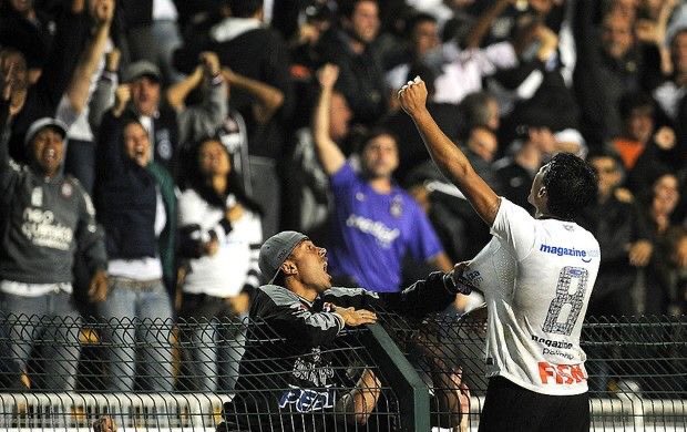 resccp__'s tweet photo. Corinthians.
dia do Campeão dos Campeões! O clube que o meu coração escolheu e que hoje tem uma importância fundamental na minha vida. 
Ser corinthiano é um dos maiores prazeres que a vida poderia me proporcionar e eu desfruto isso com o maior orgulho, afinal, tu és orgulho.+ https://t.co/BhhSxSJ4OA