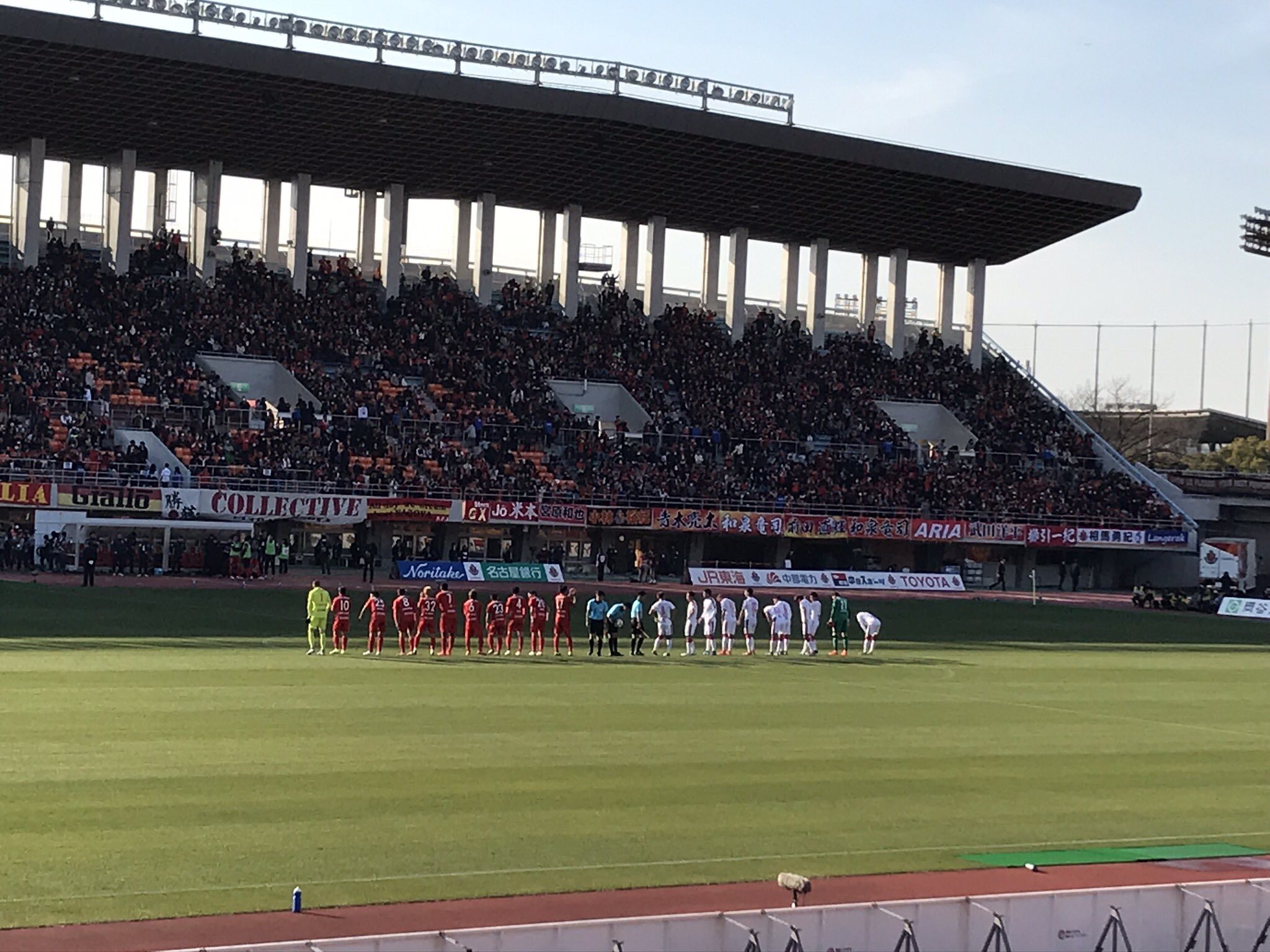 เม ก ม ง めぐみんa K A しり V Twitter 12 パロマ瑞穂スタジアム 名古屋グランパスのホームスタジアム 25年年完成予定の改修工事のため現在利用停止中 雰囲気はすごく好きなスタジアム Jリーグ創設時からの素晴らしい光景を再現できた聖地だと思う