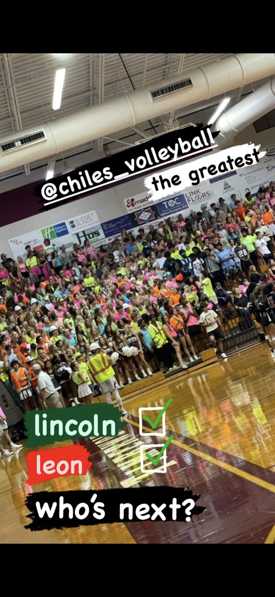 chilescheer's tweet photo. Have we mentioned how much we LOVE @chilesvball  ?!? So proud of our timberwolves 🐺 https://t.co/4m30Nnk8Zh
