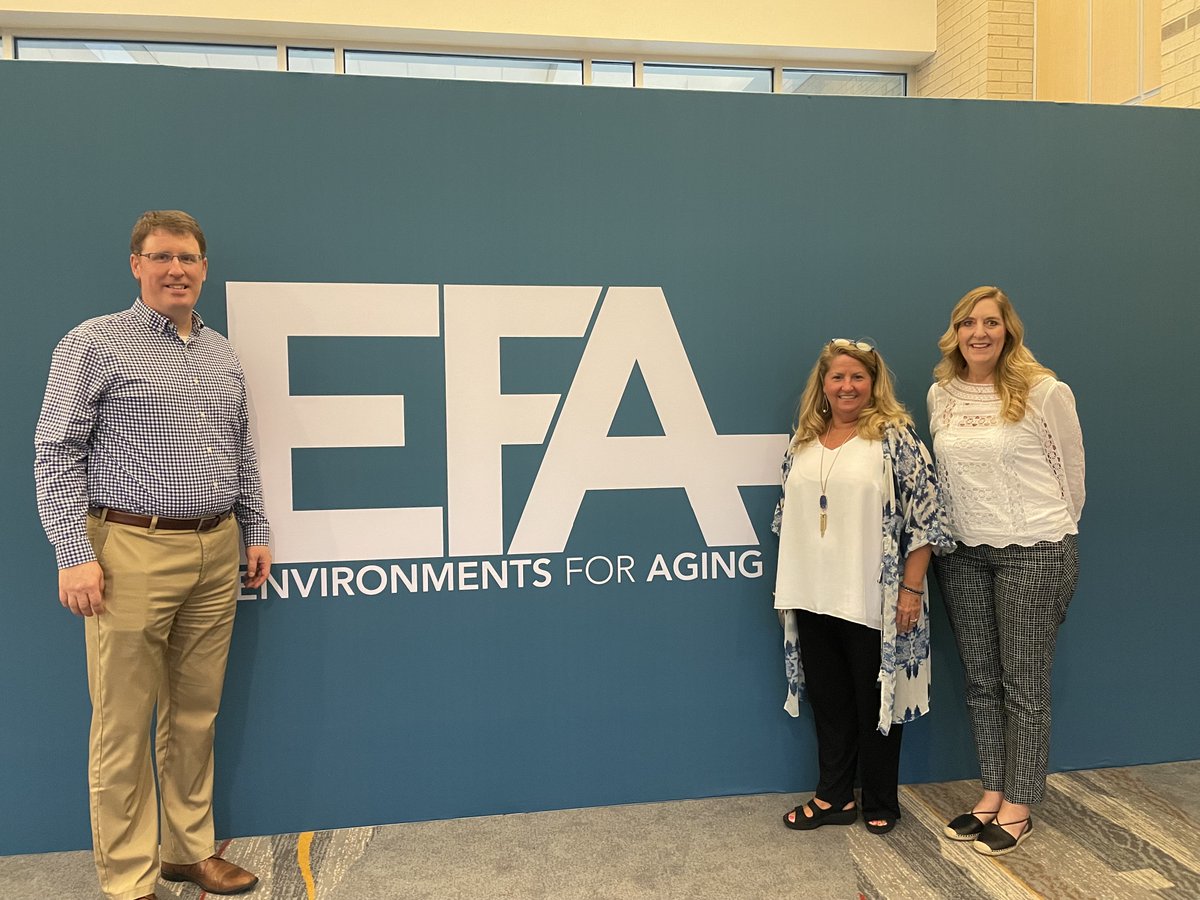 orcuttwinslow's tweet photo. Dave Stewart, Tiana Lemons, and Daily Wright had a great time representing Orcutt Winslow at the 
@EFAging
 conference in Chattanooga, Tennessee!

#growupgrowout #knowledgetrain #orcuttwinslow https://t.co/KD8zzHroxd