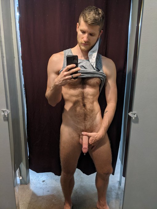Love how the changing room door is just a curtain ? #gays #gaycock #gayexhibitionist #gayhairy #gayotter