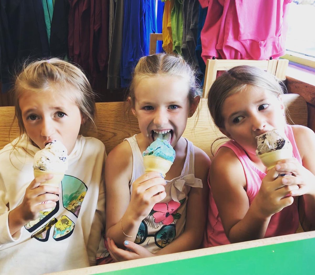 Derrick Kunsman tweet media