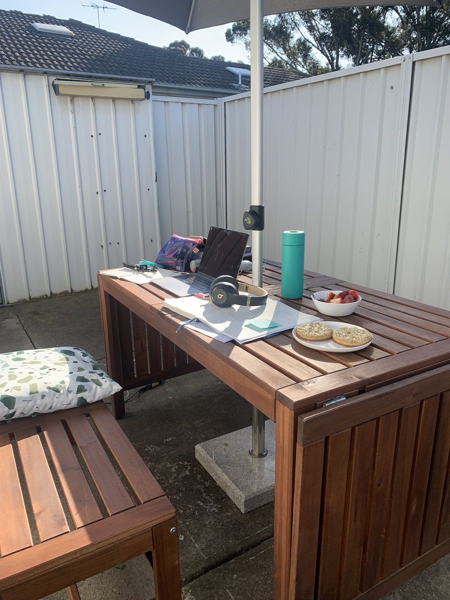 ☀️ x 💻 👩🏻‍🏫