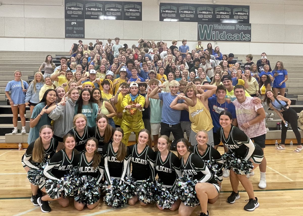 MWHSactivities's tweet photo. It’s volleyball time at Millard West! Great turnout by the crazies on Taylor Lech Night. #WildcatPower https://t.co/GTHwzeVRN7