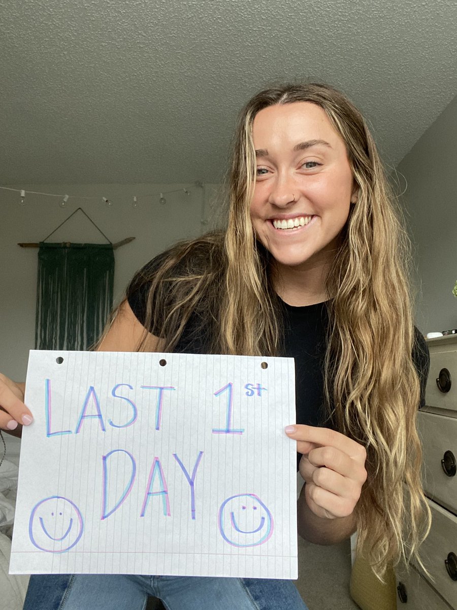 TNUsoftball's tweet photo. A few more first day of school pics💜 https://t.co/kjgIQgLnGG