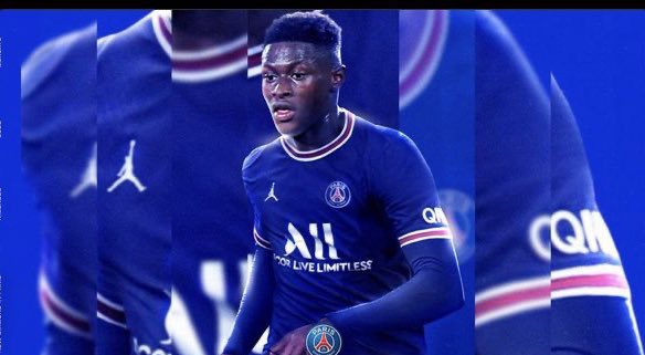 Mnbr_PSG's tweet photo. صفقة انتقال نونو مينديز بلغت 4 مليون يورو  لموسم على سبيل الاعارة وخيار شراء بـ40 مليون يورو 🔵🔴 https://t.co/29TMbc1aSN