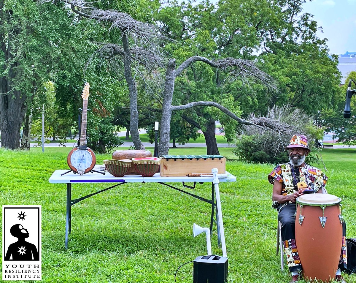 YouthResiliency's tweet photo. Youth Resiliency Institute master artist-in-residence &amp; cultural icon Abu The Flutemaker’s Black ingenuity was on full display at Baltimore’s Mount Clare at Carroll Park Commission Journey to Jubilee Reclaiming Ceremony.
#BlackIngenuity
#ArtAndReclamation
#SouthBaltimore https://t.co/RDBIVWoIVc