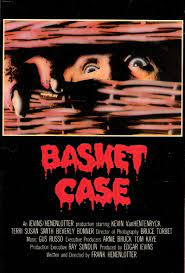 coloque um "." e eu te dou um tema 

me deram: 4 filmes de terror dos anos 80

Return Of The Living Dead Part II (1988)
The Thing (1982)
City of the Living Dead (1980)
Basket Case (1982) https://t.co/TfVhzUSU3f 