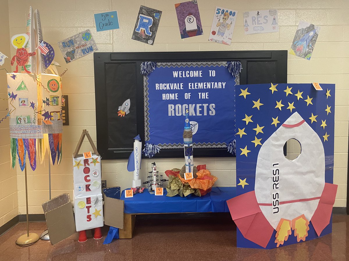 rockvalerockets's tweet photo. Our Grade Level Rocket competition- #rocketrun @rockvalerockets https://t.co/30ir5wz7Ys