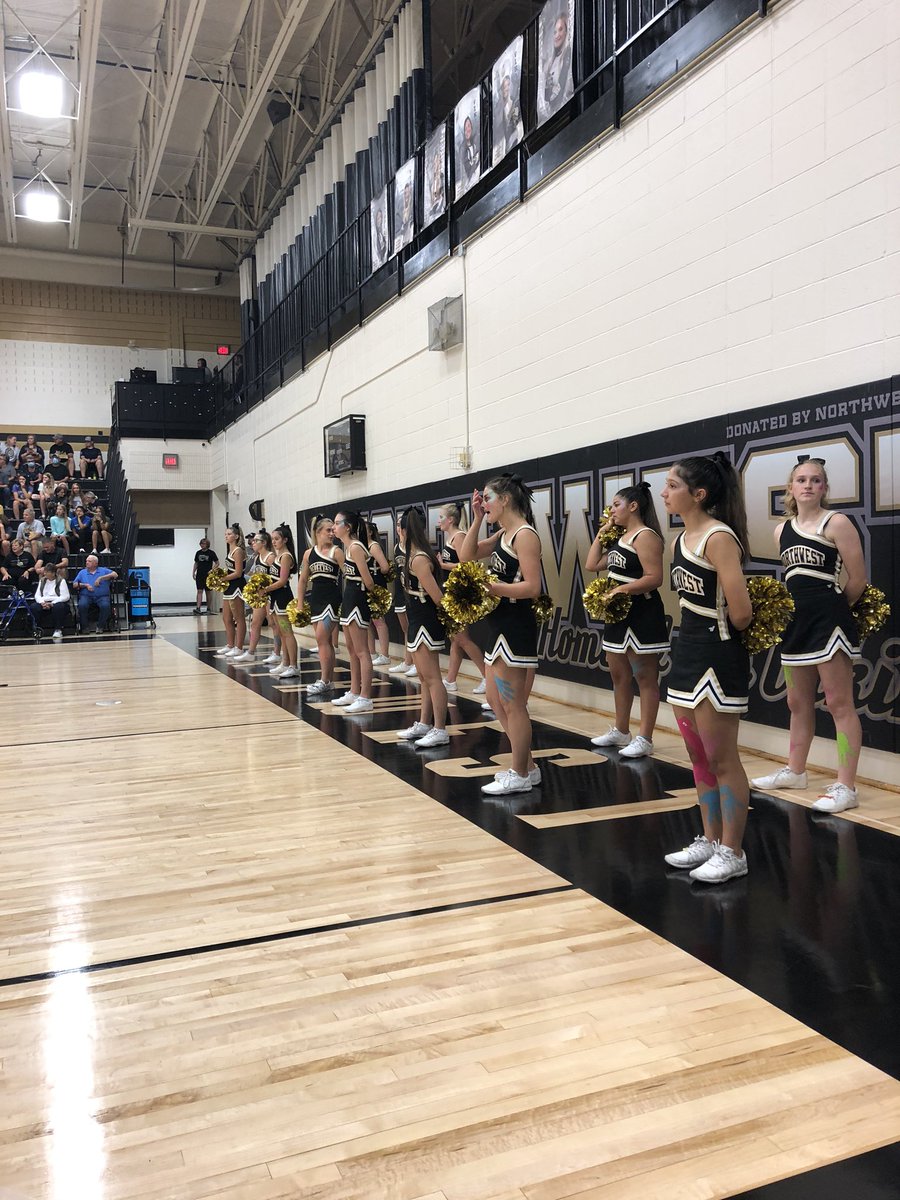 <a href="/GINWcheersquad/">Northwest Viking Cheerleaders</a> ready to go for the volleyball game! <a href="/VikingsNW/">NWVikings</a>