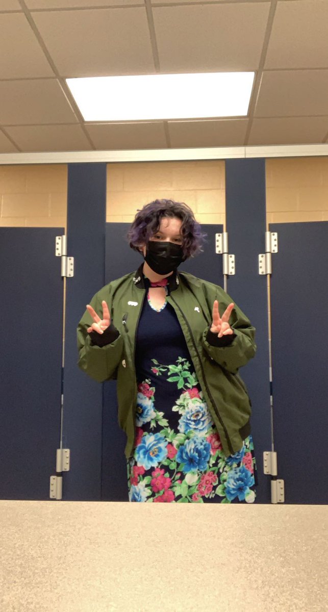 ABeeinABoat's tweet image. Is it possible to give myself gender envy bc I feel envious that I’m GENDER even thought I am the gender