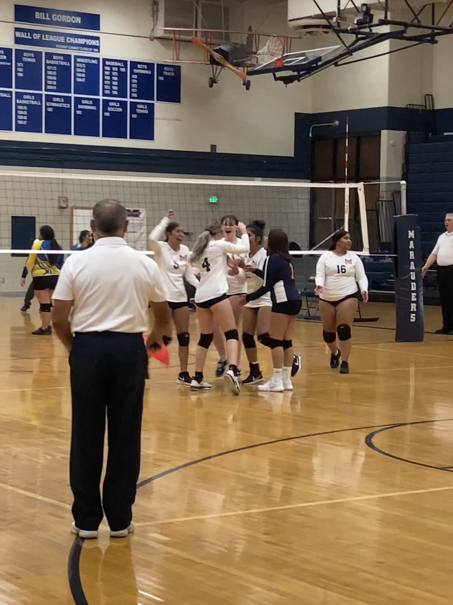 The Marauders get their first win of the season in 4 sets versus Dolores Huerta Prep! Way to go Mitchell! #elite #accept <a href="/D11Athletics/">D11 Athletics</a> <a href="/gazettepreps/">Gazette Preps</a> <a href="/DanMohrmann/">Daniel Mohrmann</a> <a href="/garcimt/">michael garcia</a> <a href="/CHSAA/">CHSAA</a> <a href="/RobNamnoum/">Rob Namnoum KRDO</a> <a href="/MarcusLHill/">Marcus 𝔏. Hill (Vino 🐍)</a>