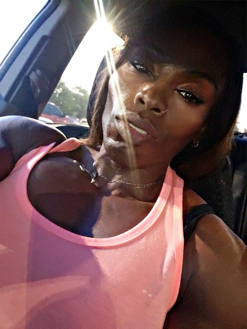 Tell*it Tues.. you love muscle chucks don't 💋 #ioveu #musclechicks #submissivehusband #strongwomen #sheliftsbro<a href="/tag/femdom"class="tags"><span>#femdom</span></a><a href="/tag/strongwomen"class="tags"><span>#strongwomen</span></a><a href="/tag/offseason"class="tags"><span>#offseason</span></a><a href="/tag/domination"class="tags"><span>#domination</span></a><a href="/tag/musclechicks"class="tags"><span>#musclechicks</span></a>