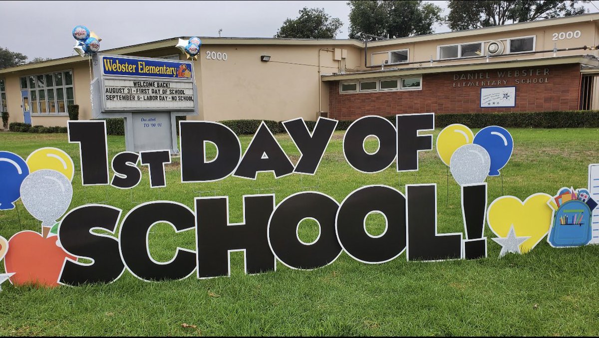 jbaker000's tweet photo. Hundreds of excited families descended upon @WebsterLBUSD ES this morning. Mrs. Forrester & Team were all smiles as their students arrived. Many examples of #restorativerestart activities in classrooms. I love our schools! ❤️#proudtobeLBUSD https://t.co/XQhNxQEtIF