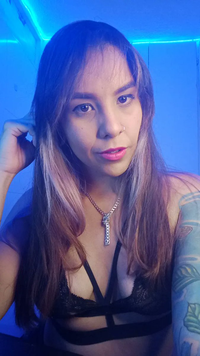 wendysuicideg's tweet photo. Online baby https://t.co/ukpTpaRptH