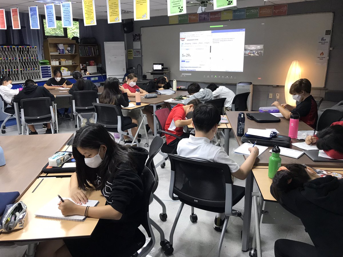 SFS_MSlib's tweet image. 6th grade at SFS writing poems with award-winning poet Kristina Erny, in a virtual visit!  Learning about voice and persona, students wrote poems from the perspective of shoes, a pan, coffee machines, and many other items!