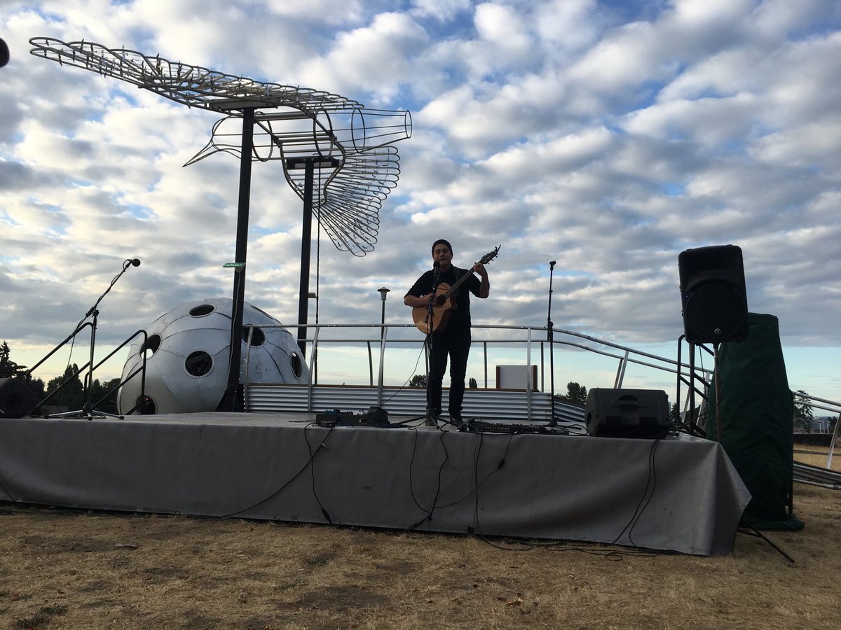 westseattleblog's tweet photo. Beautiful night at Westcrest Park as #createdcommons continues. https://t.co/gGnzTYwFRl