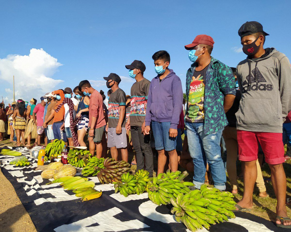 resistirprod's tweet photo. Exposição da Diversão de Produção e Sustentabilidade das Comunidades Indígenas de Roraima✊🏾 

Roraima não se desenvolve porque tem corrupção.

#MarcoTemporalNao https://t.co/tPZf53DwXk