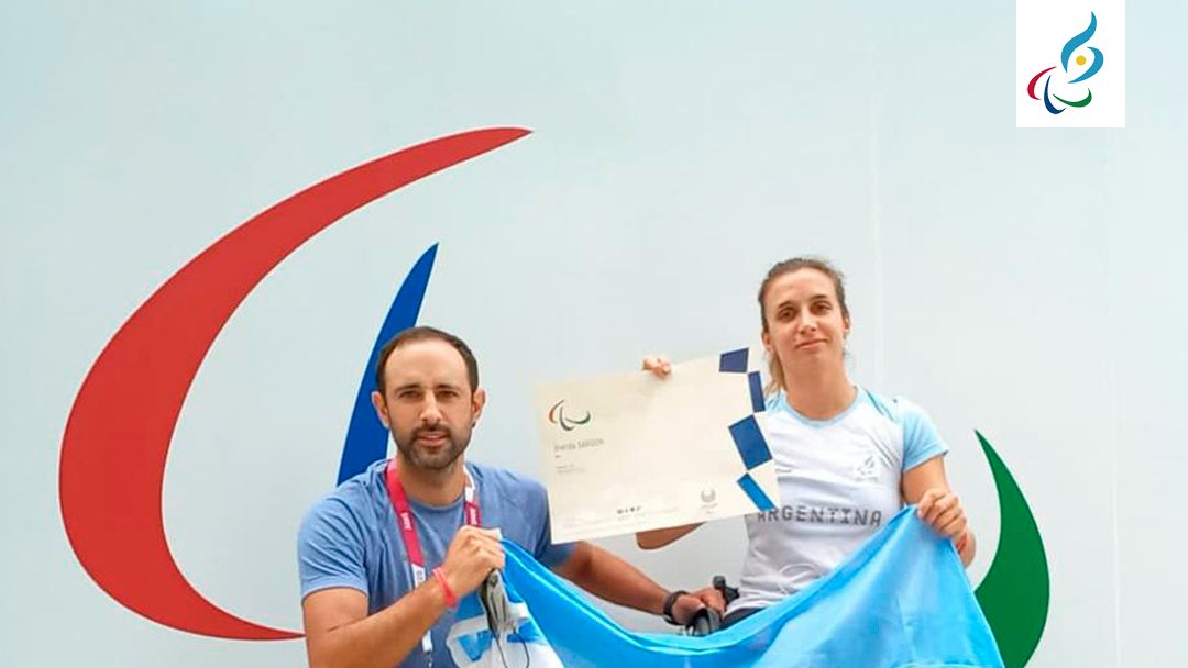 Brenda Sardón se despide de la Villa Paralímpica luego de haber ganado un diploma en su primera participación en la competencia 👉 fue segunda en la Final B y quedó octava en la clasificación general ¡Orgullo nacional ❤️🇦🇷!