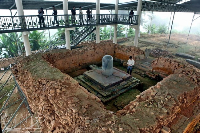 The largest stone Shivling in South East Asia....