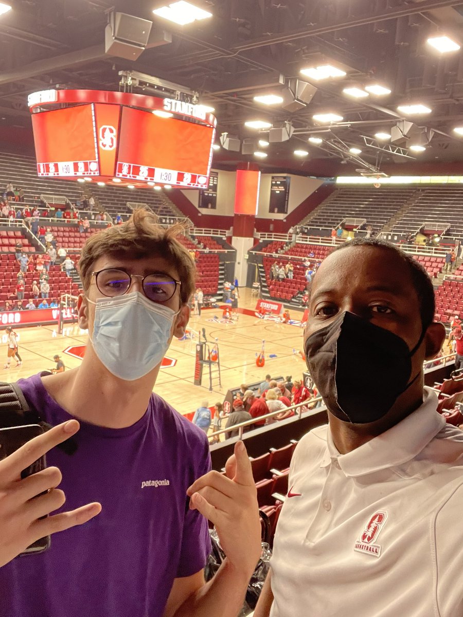 Way to welcome fans back to Maples! 

A BIG TIME win for <a href="/StanfordWVB/">Stanford Women's Volleyball</a> over No. 5 Florida! 

It was Maxime’s first ever volleyball game.

#GoStanford