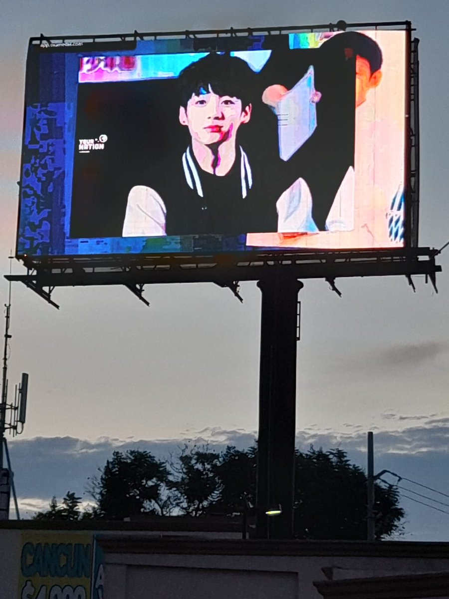 danaeputona's tweet photo. La razón por la cual hoy desperté se llama Jungkook

#HAPPYJKDAY 
#JUNGKOOK #정국  #BTS @BTS_twt
Army in Nuevo León, México 💜 https://t.co/Gzj5D8fJo9