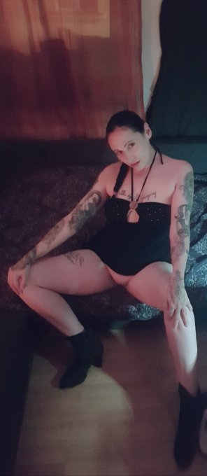 Sooo meine geilen ... hier kommt ein ganz ganz kleiner Vorgeschmack auf das was ich die n&auml;chsten Tage<a href="/tag/bigass"class="tags"><span>#bigass</span></a><a href="/tag/bonitadesax"class="tags"><span>#bonitadesax</span></a>