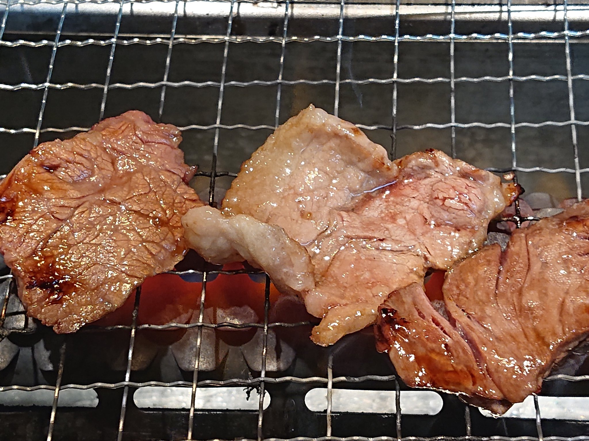 ট ইট র りすきー 若葉町 プレミアムカルビ 立川店 立川市 焼肉 食べ放題 デザートビュッフェ プレミアム焼肉ランチ 業務スーパーの神戸物産が展開する焼肉食べ放題チェーン デザートビュッフェが本格的で美味しい T Co L3tc0vdl3i ট ইট র