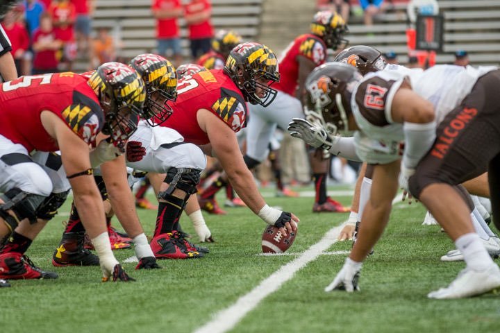 MaximusMcCree75's tweet photo. Extremely blessed to receive an offer from the University of Maryland!! @coachJClegg @TritonNation #SledDawgs https://t.co/siZ1KVqdTD