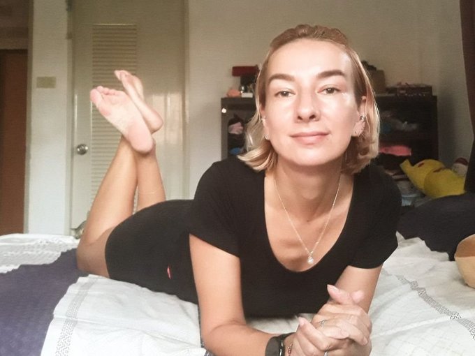 I'm online right now on skyprivate (live skype show). my private profile: https://t.co/FQ48sHXawR Please<a href="/tag/camgirl"class="tags"><span>#camgirl</span></a>