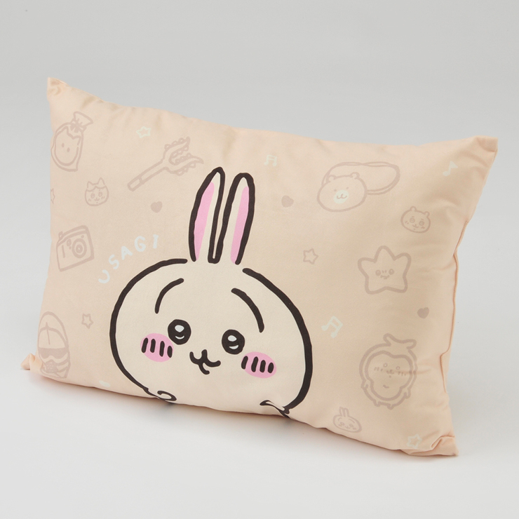 だきます】 ちいかわ しまむら 枕 まくら 純露 させていた ちいかわ×しまむら 枕