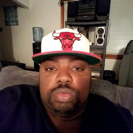 Reggie46404's tweet photo. Come and chat with me in #LiveMe:Click for fun!
https://t.co/MgSddco1jp https://t.co/0cRDsGi1UM