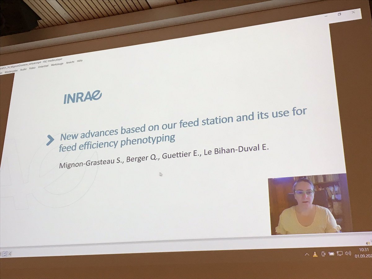 EFFAB_FABRETP's tweet photo. Sandrine Mignon-Grasteau @INRAE_France presents on the New #advances based on their #feedstation &amp; its use for #feedefficiency #phenotyping @fabretp session @eaap2021 @effab https://t.co/uk0j2xesBs