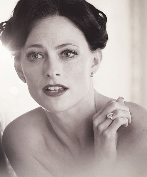 Happy birthday, Lara Pulver!    