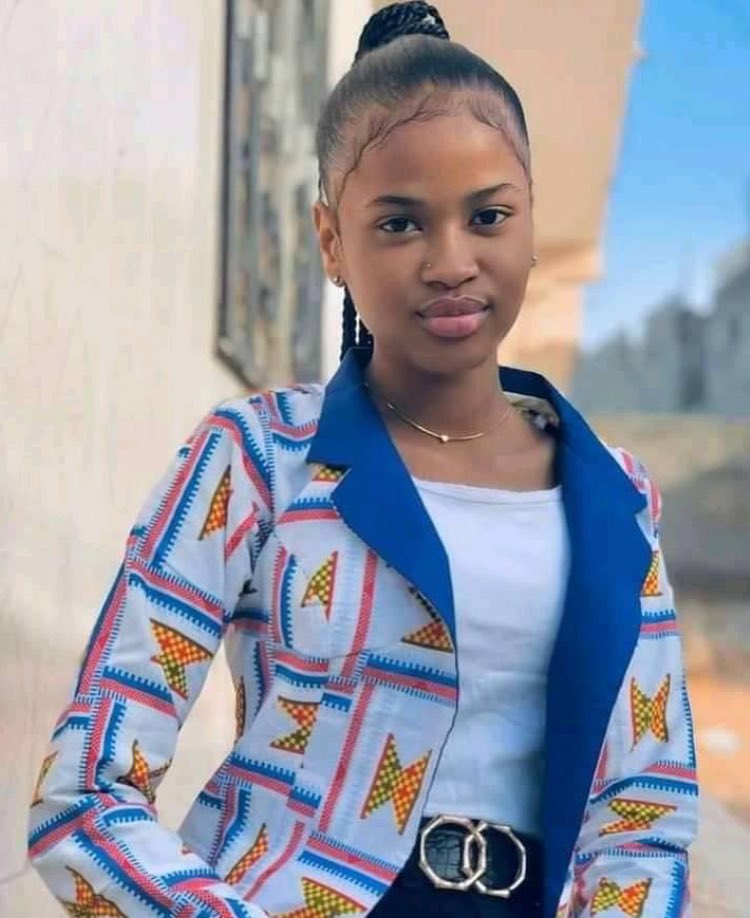 CNabuo's tweet photo. No one beauty pass u babe 😱😱⚡️✊🙏🏽 https://t.co/V3bqrikmgX